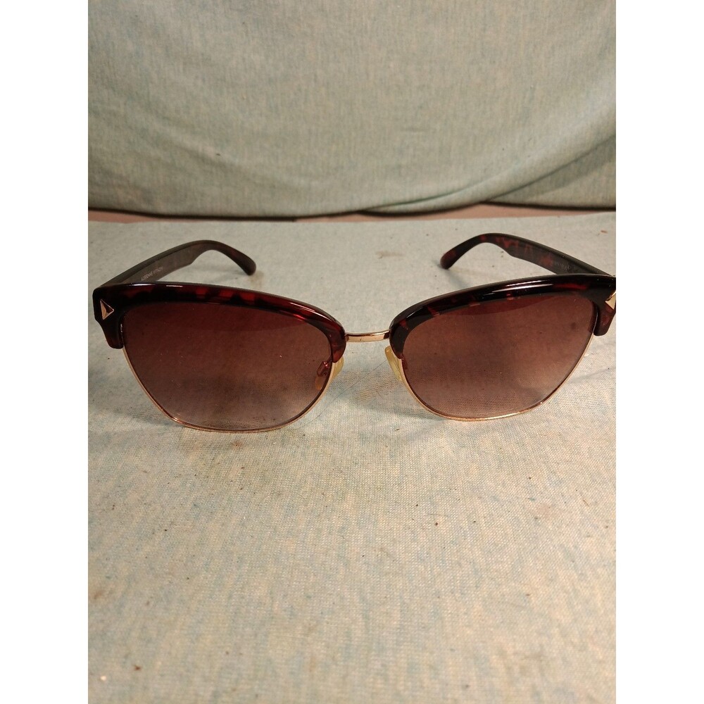 Adrienne Vittadini WOMENS Sunglasses AV 3019 718 #2 NO SCRATCHES